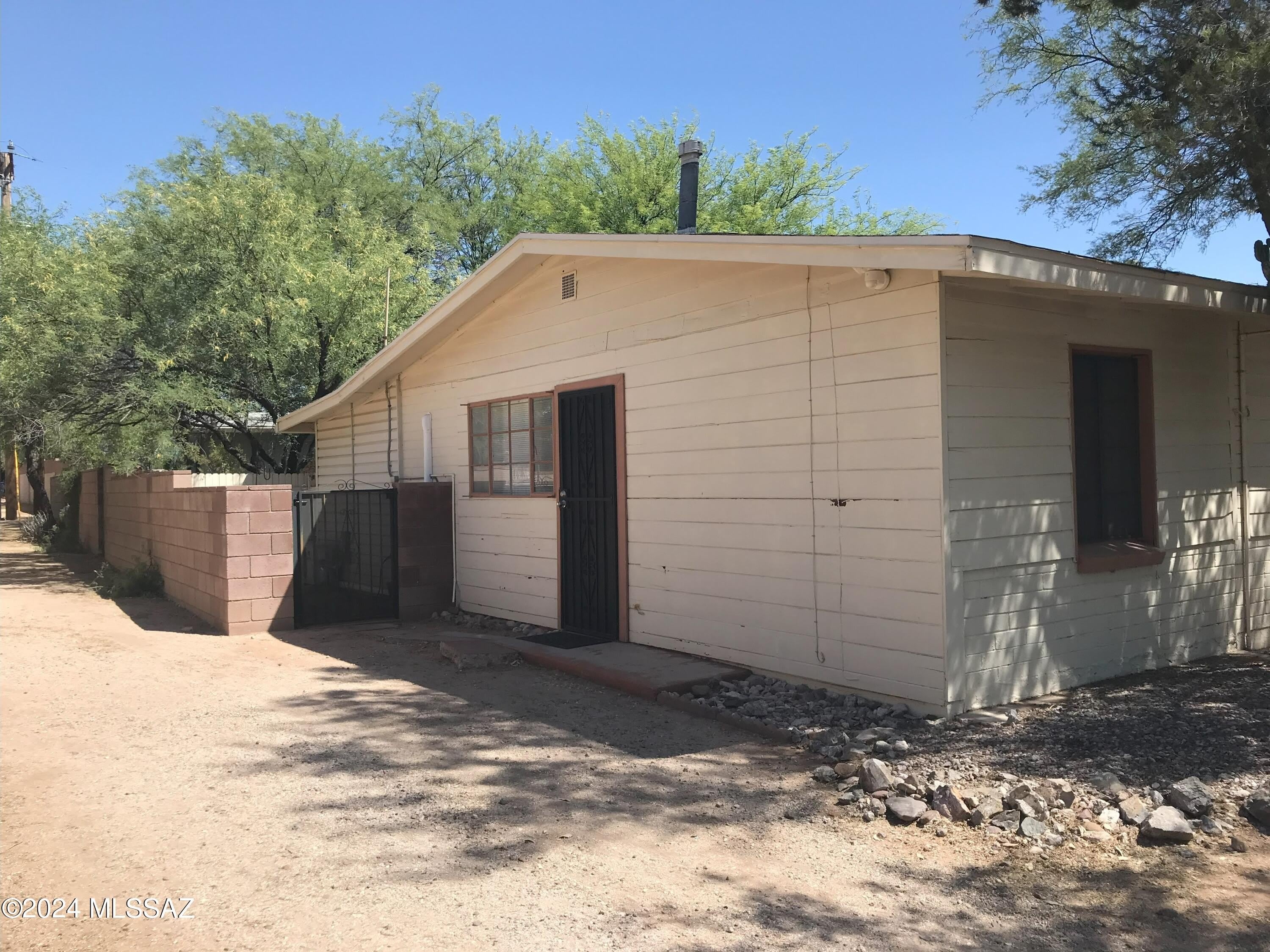 720 N Irving Circle – photo 2