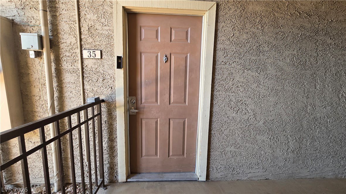 4380 SANDY RIVER Drive – photo 1