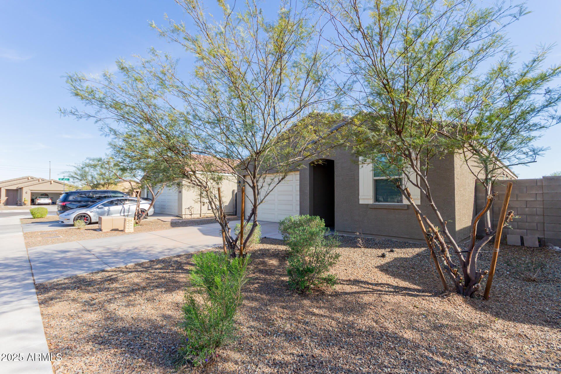 12329 W State Avenue – photo 3