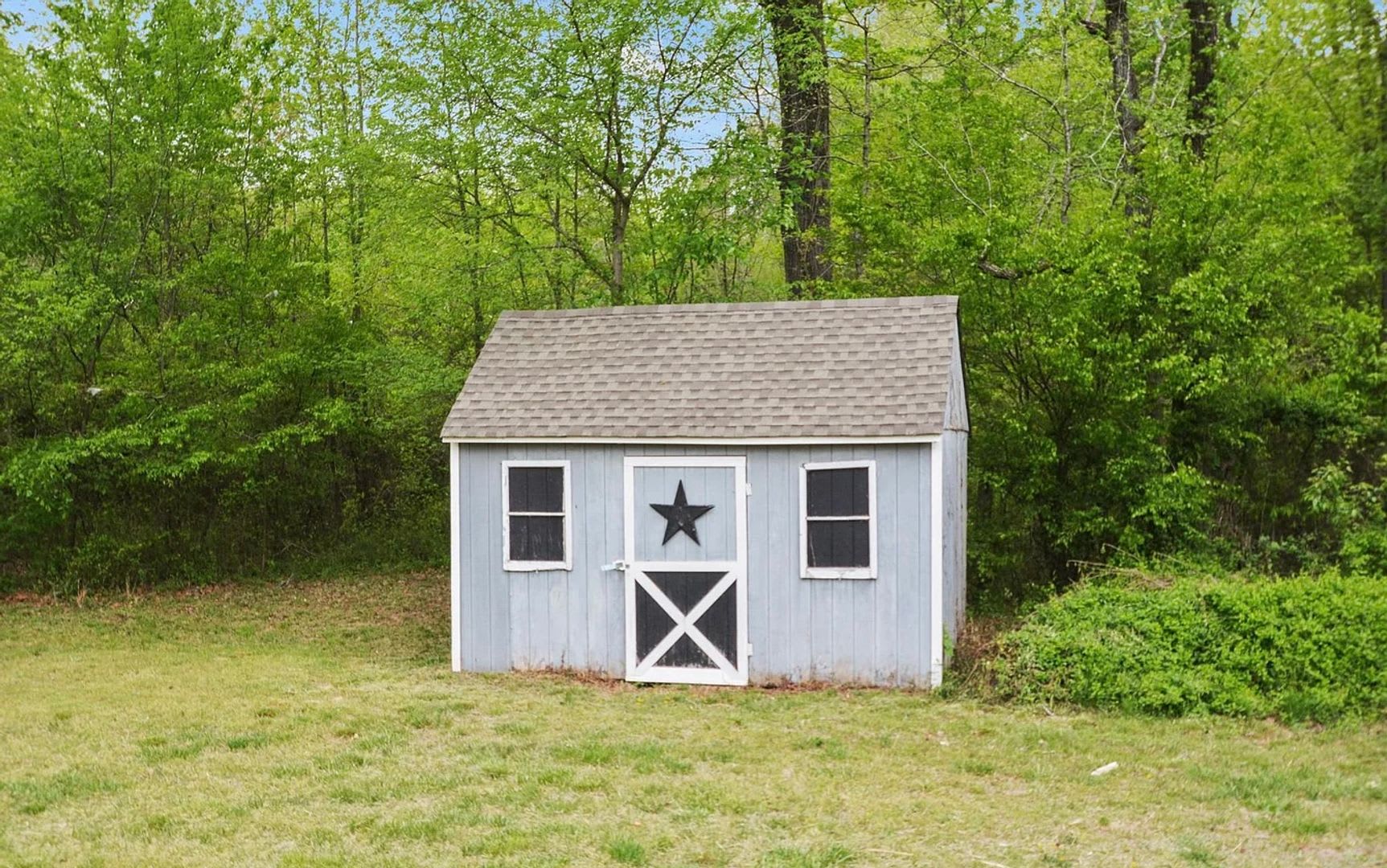 Coming Soon Private Country Retreat On 11 Acres 3 Bedrooms 2 Bathrooms Available September 1St – photo 3