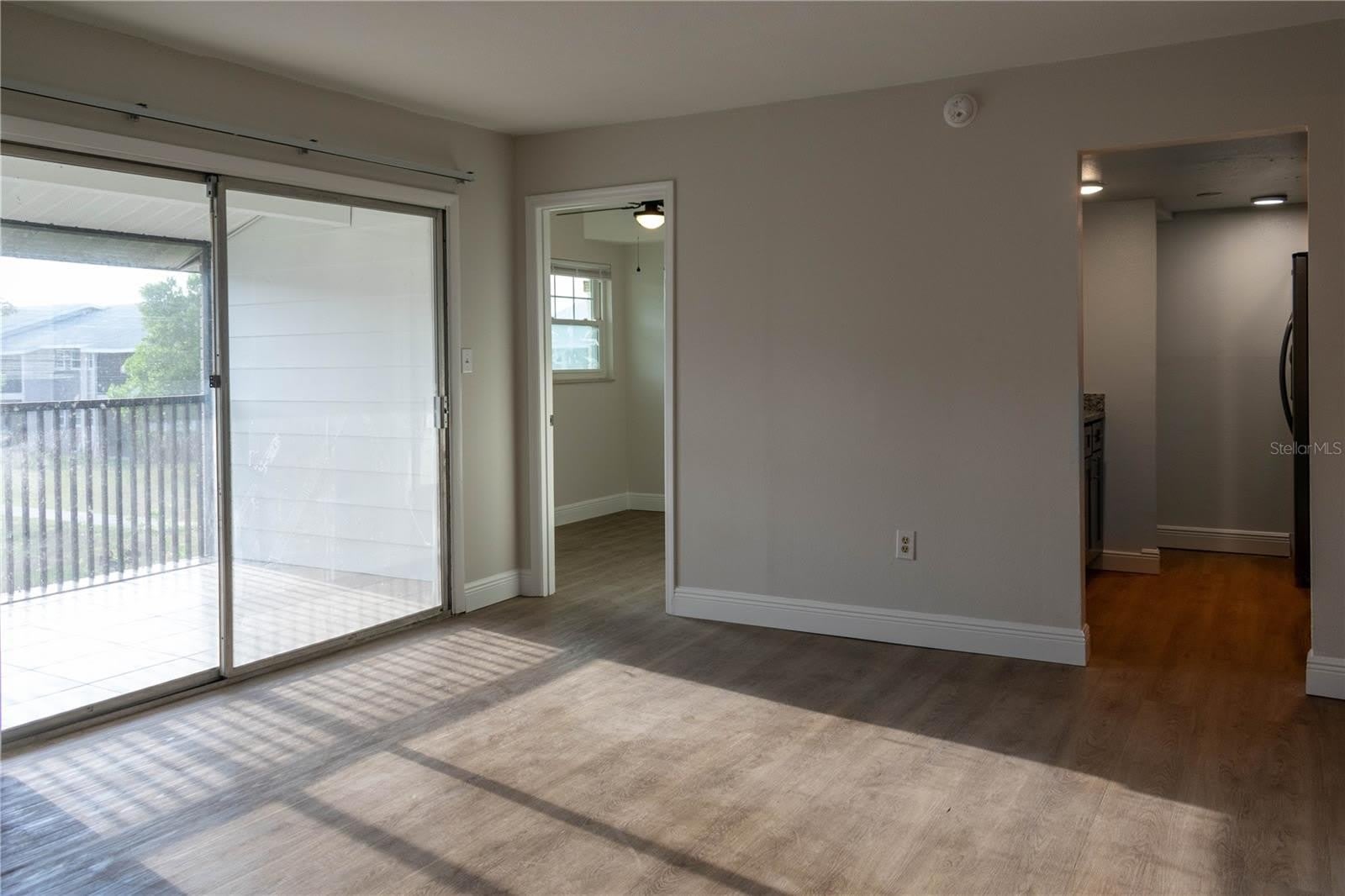 847 Sky Lake Circle – photo 3