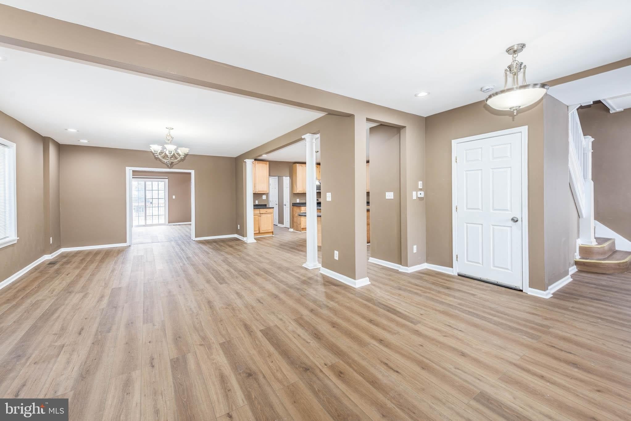 4021 BARRINGTON Road – photo 2