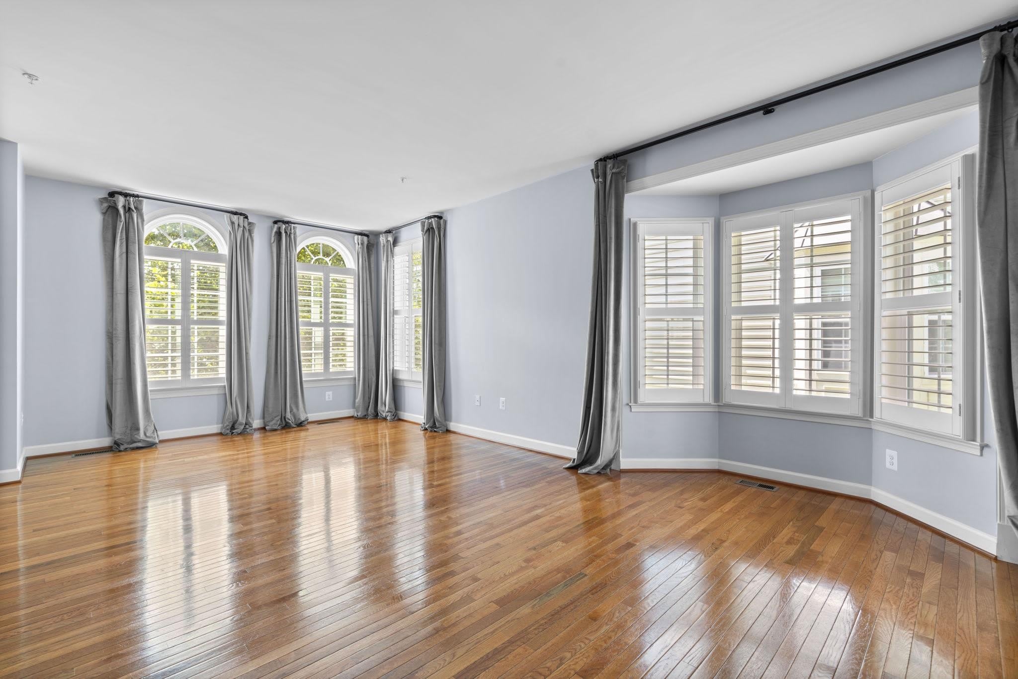 10512 OLD ELLICOTT Circle – photo 5