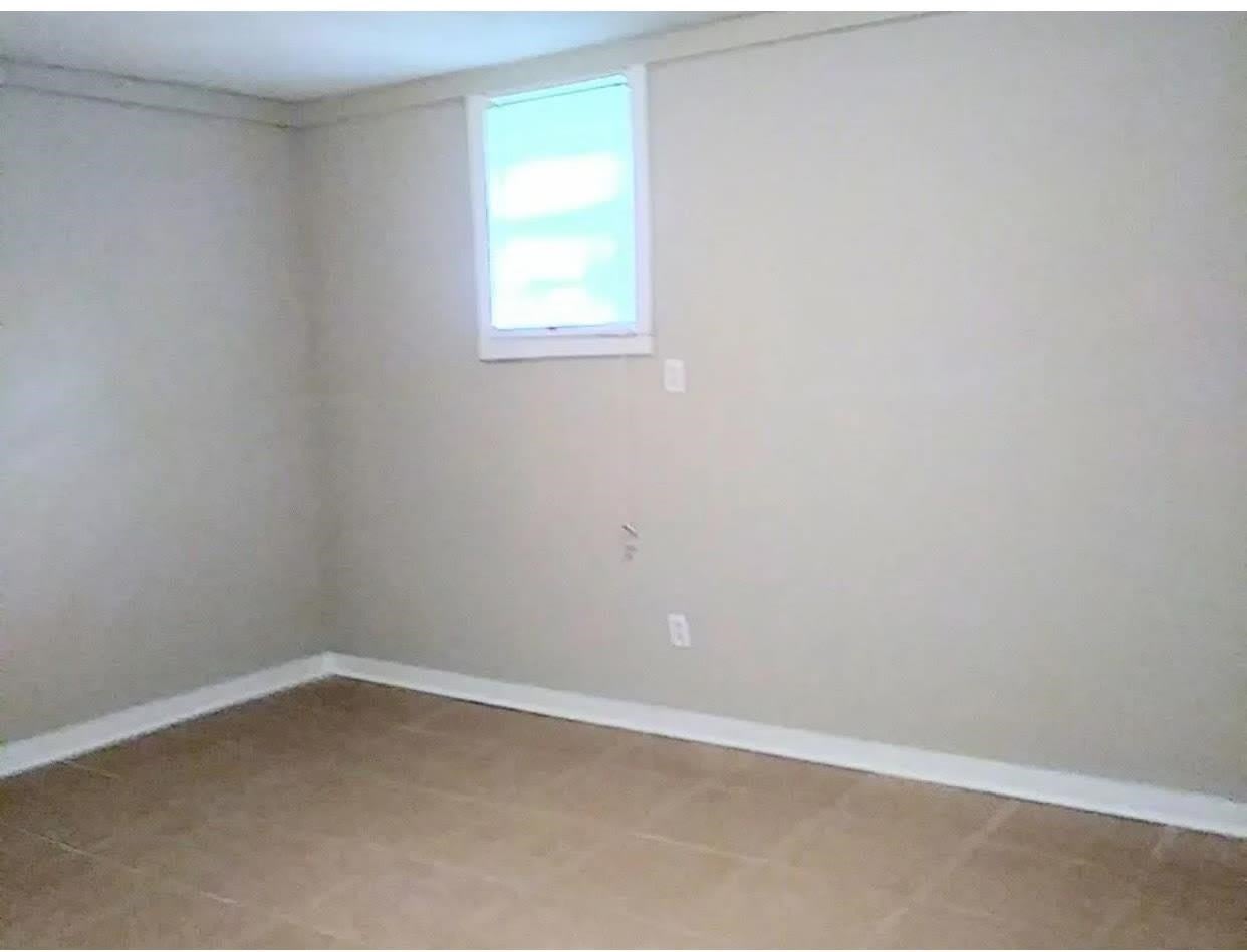 1008 WALK Rd – photo 3