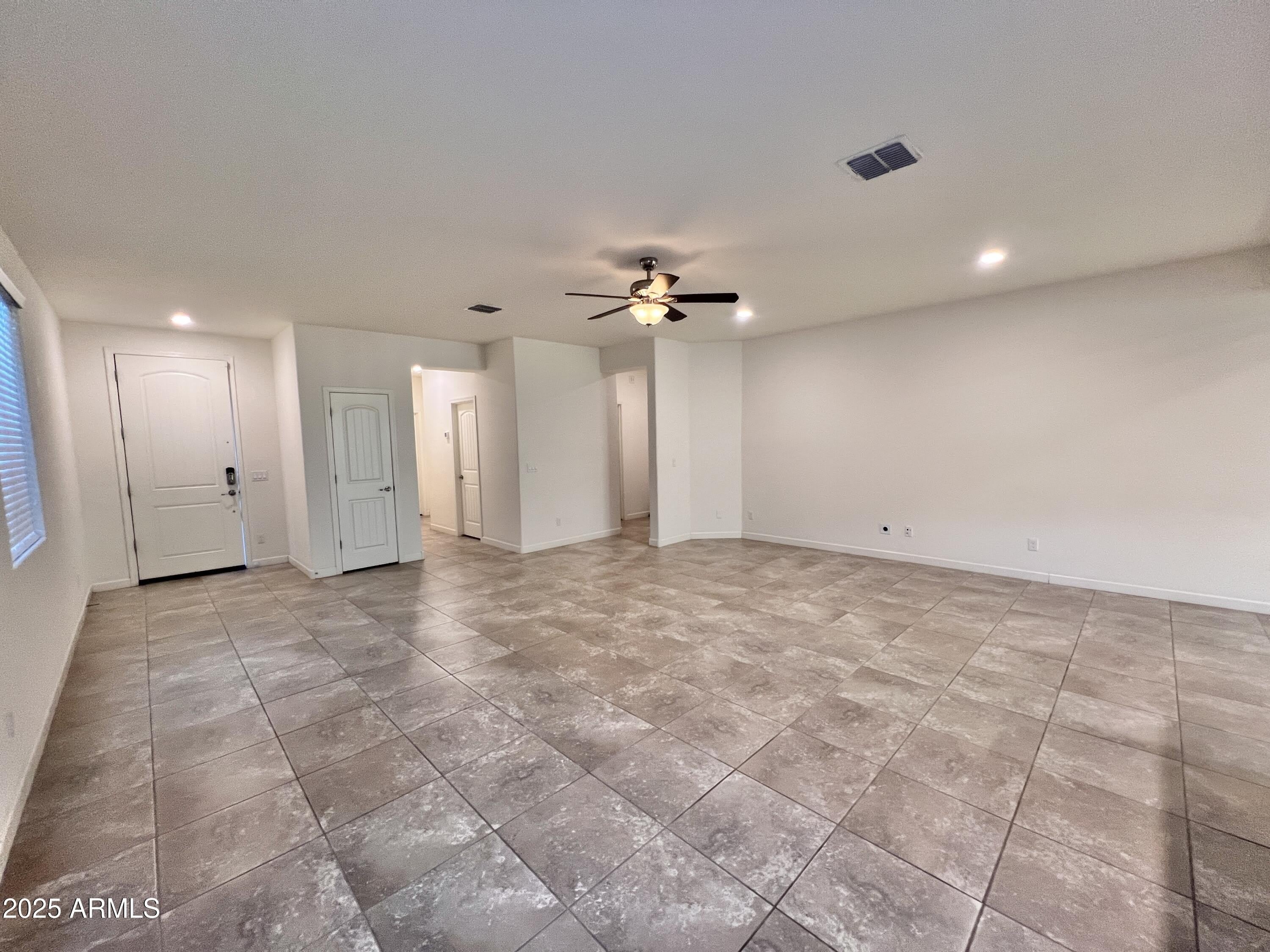 4123 E Roy Rogers Road – photo 5