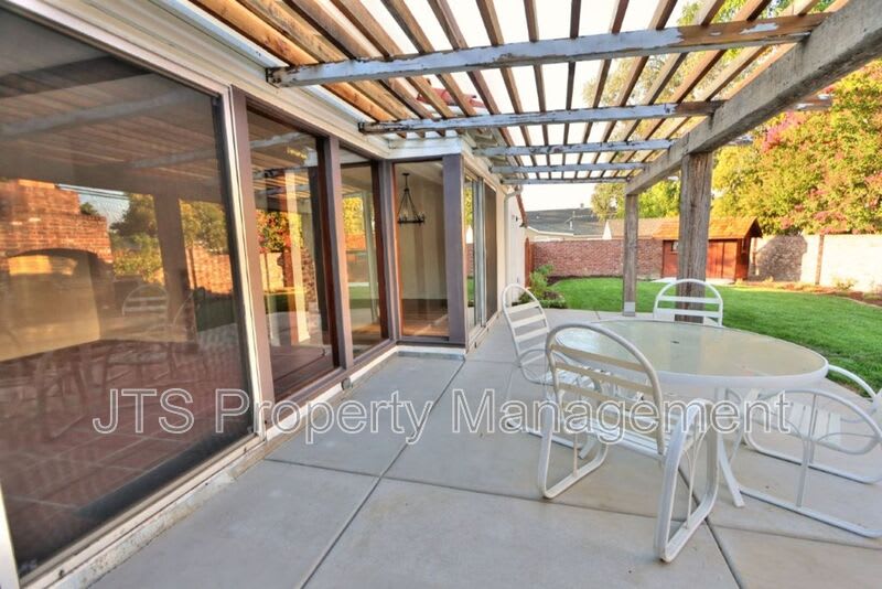 501 J Street – photo 3