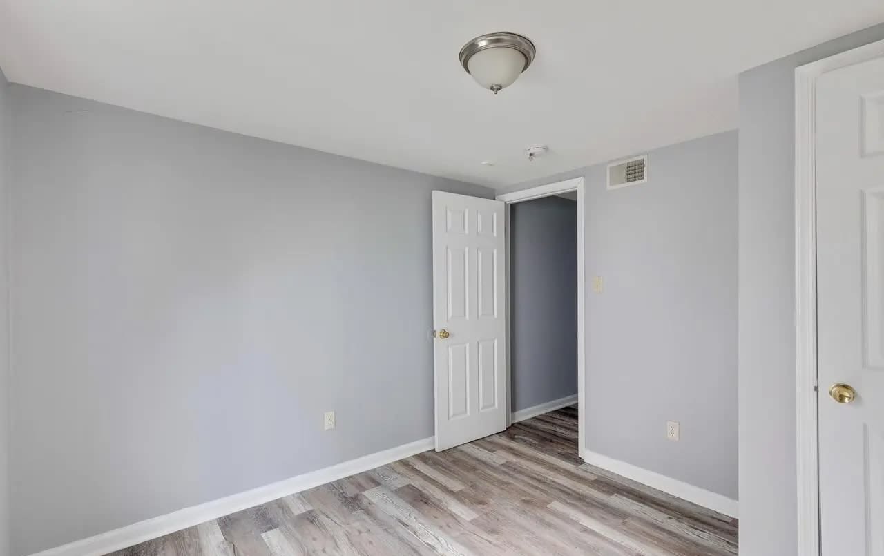 1711 North Gratz Street – photo 4