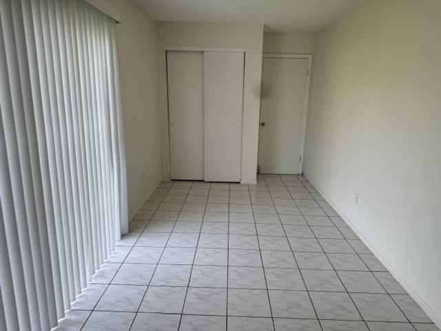 319 La Paz Drive – photo 5