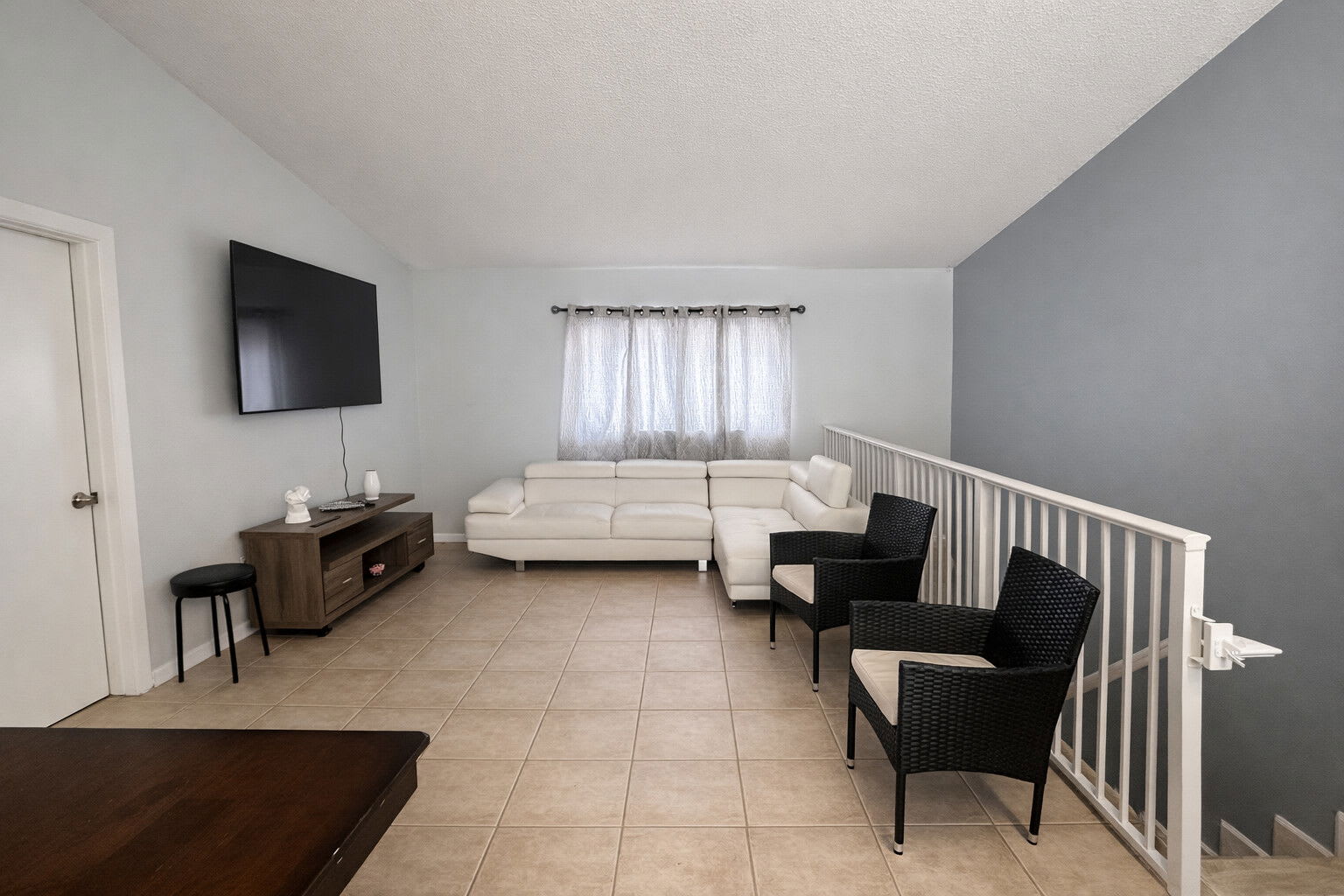 2871 West 76th Street – photo 1