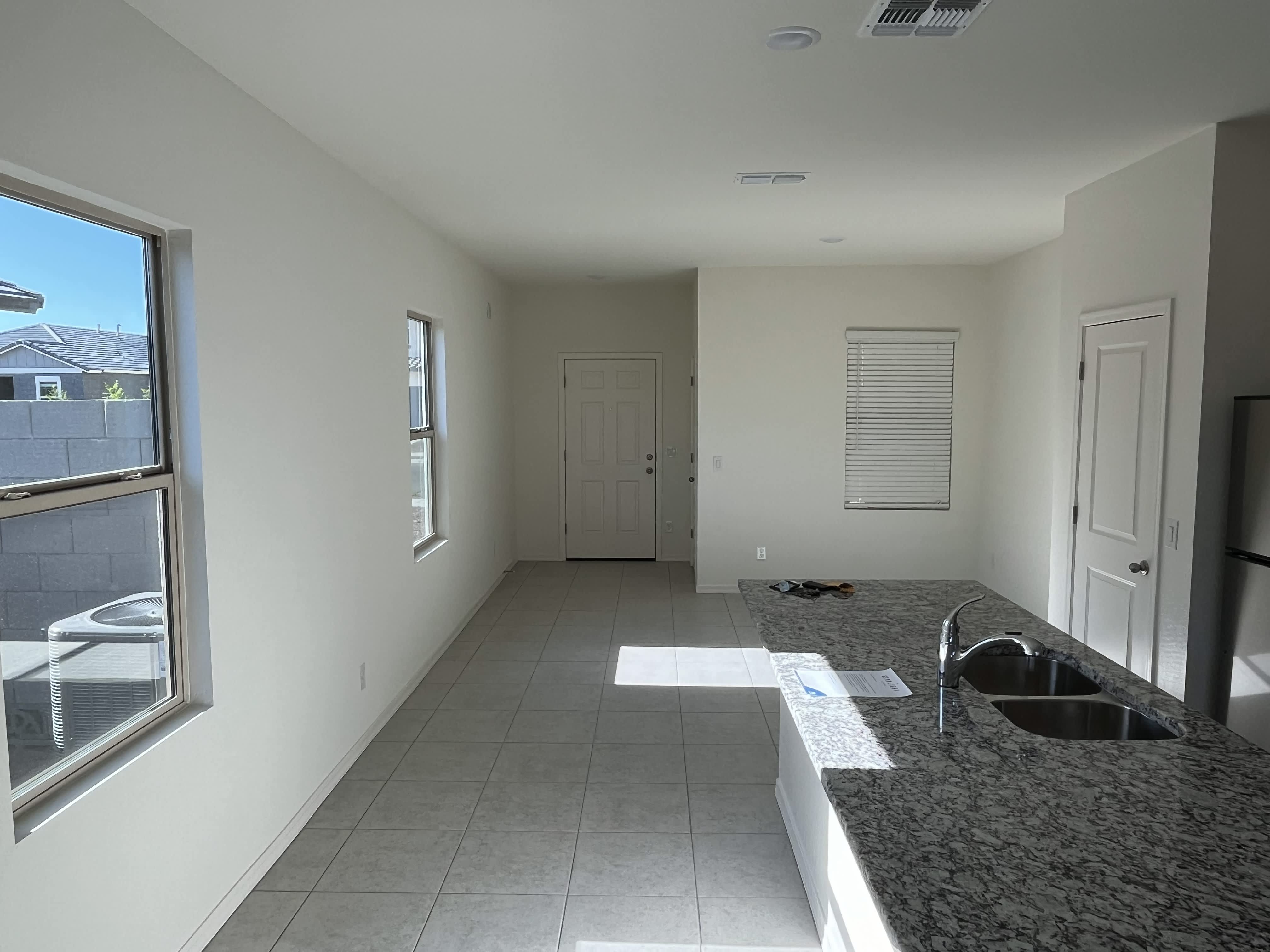 5823 West Willow Ridge Drive – photo 2