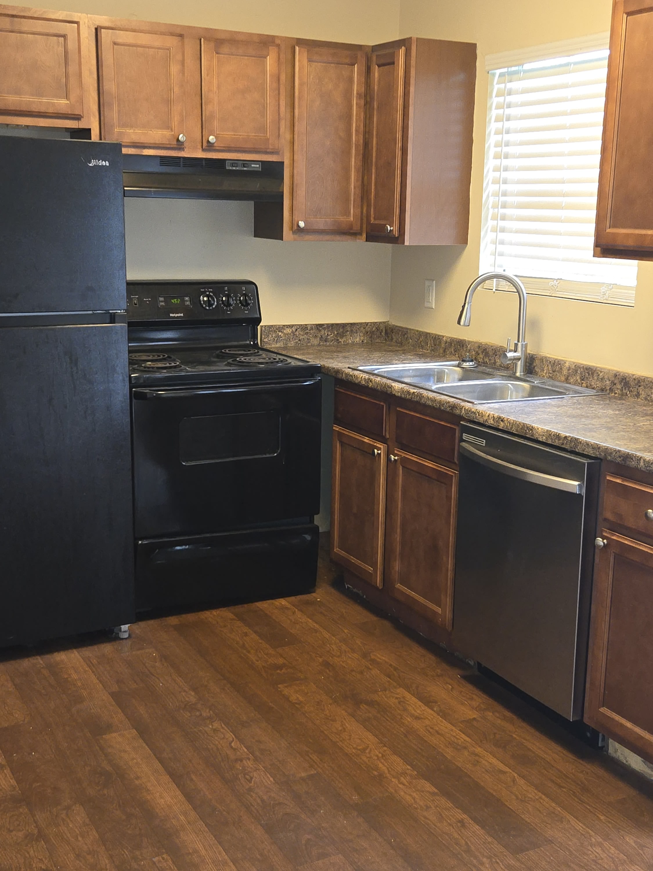 304 Hollingsworth Avenue – photo 5