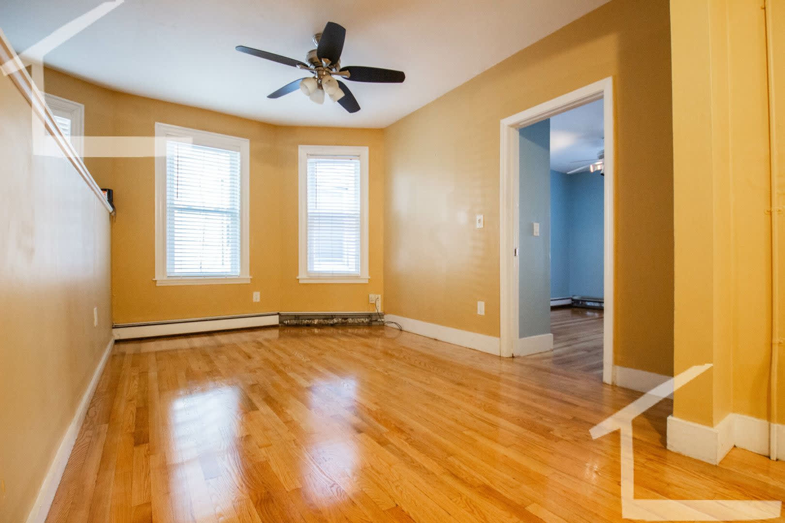 Nice 5 bed in Allston – photo 3
