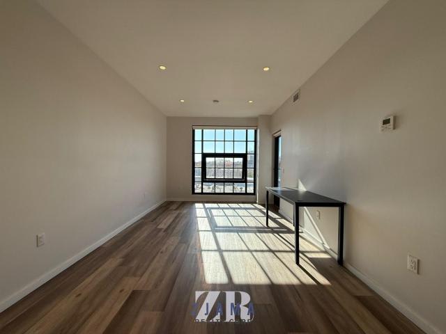 1120 St Johns Place – photo 5