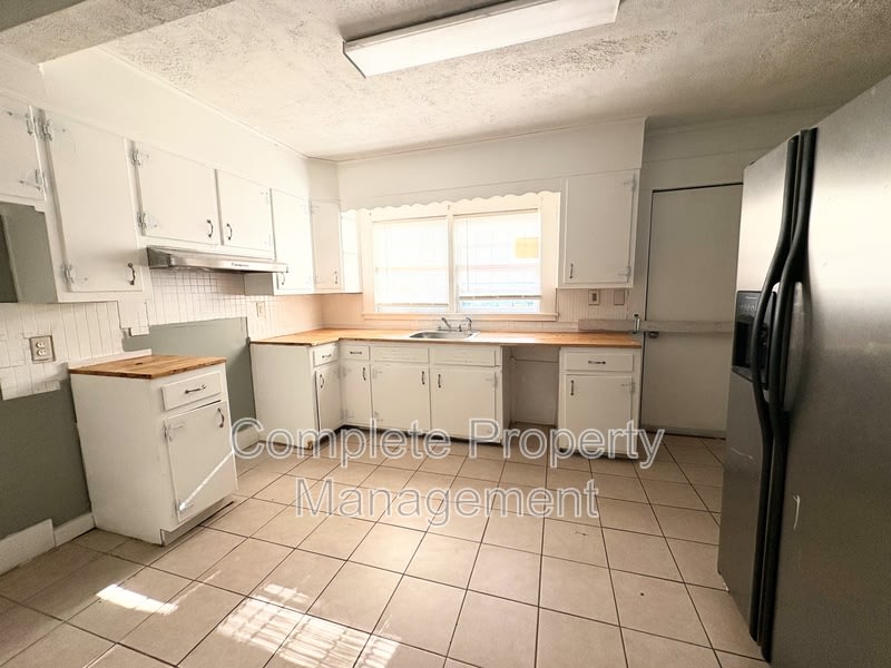 8149 1St Avenue South – photo 4