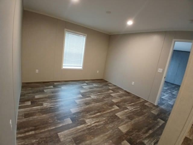 868 E Commerce St – photo 4