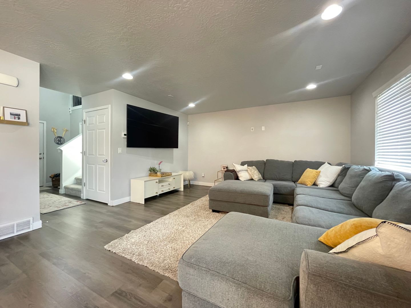 Bluffdale Home Now Available! – photo 3