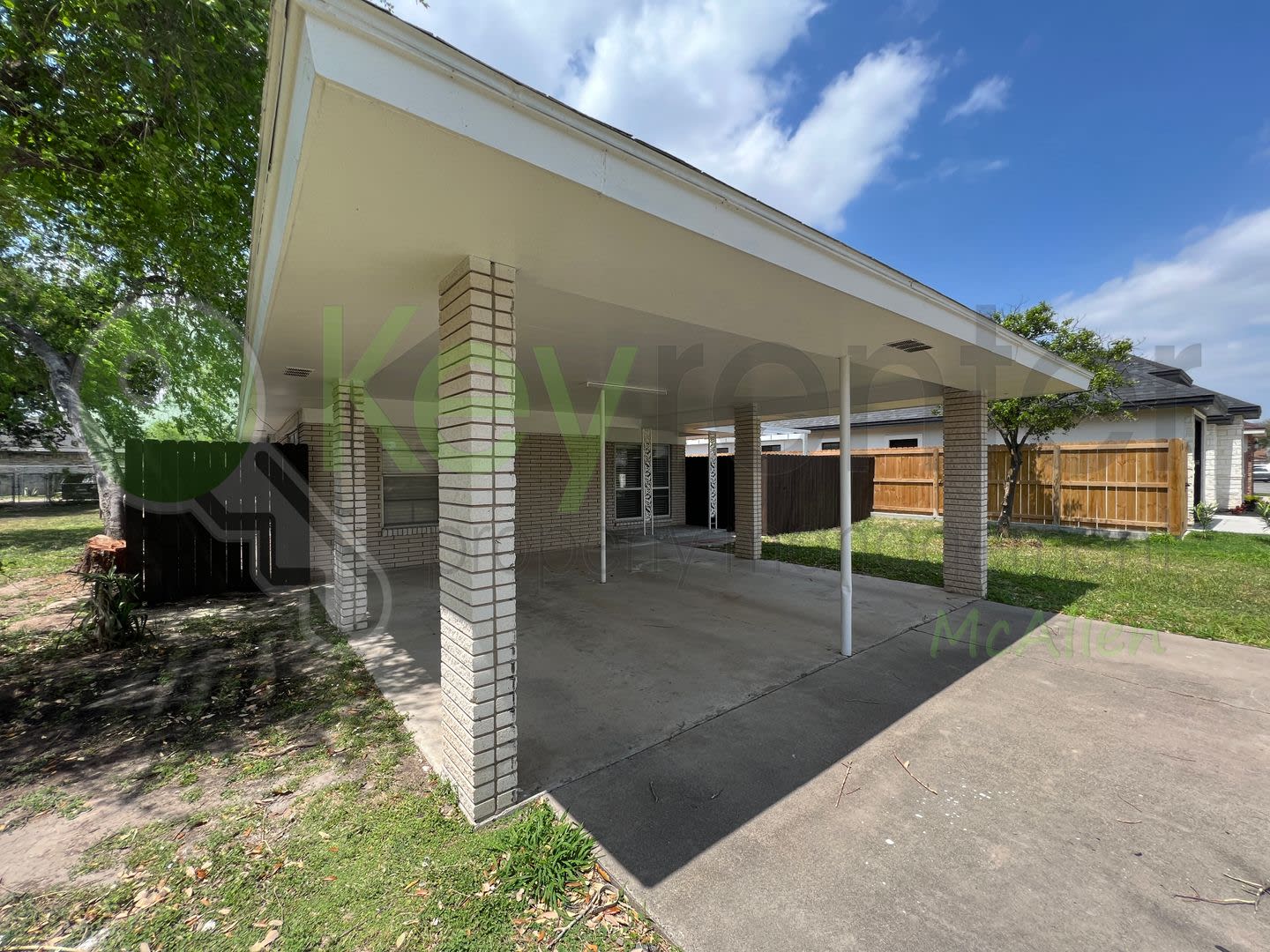 Beautiful 4bed/3 bath Home in McAllen – photo 5