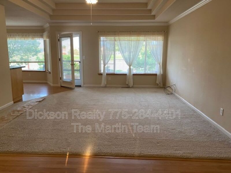 752 Divot Drive – photo 3