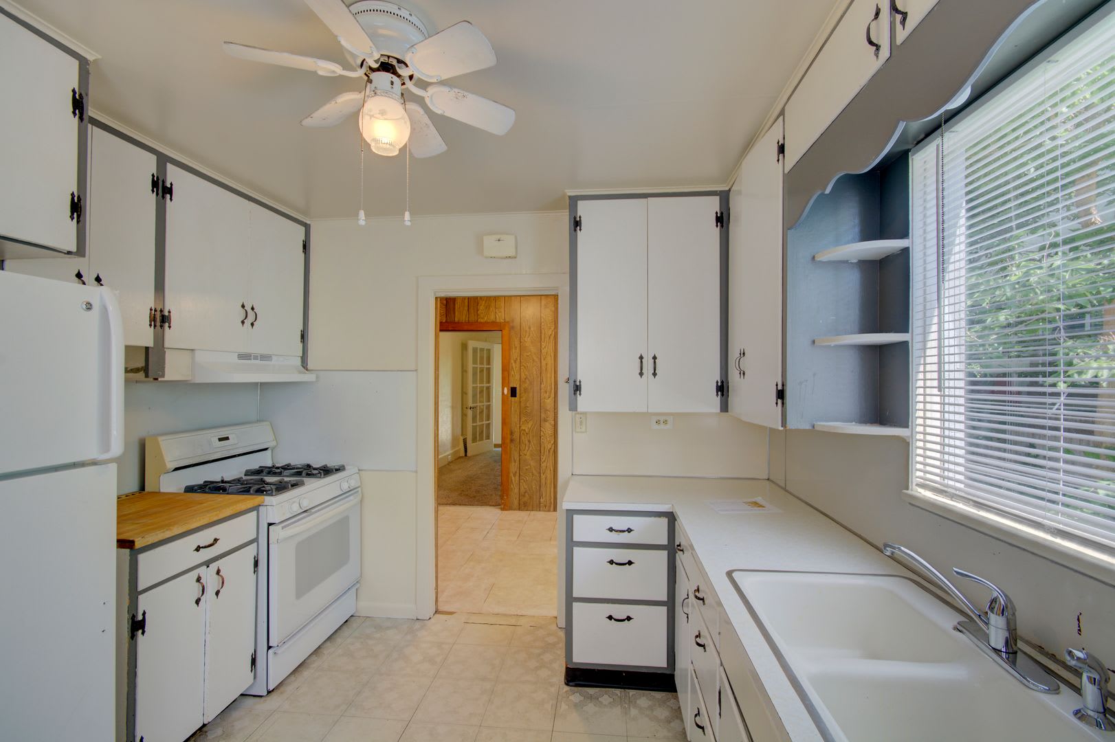 4BD House Near DU – Available Now! – photo 5