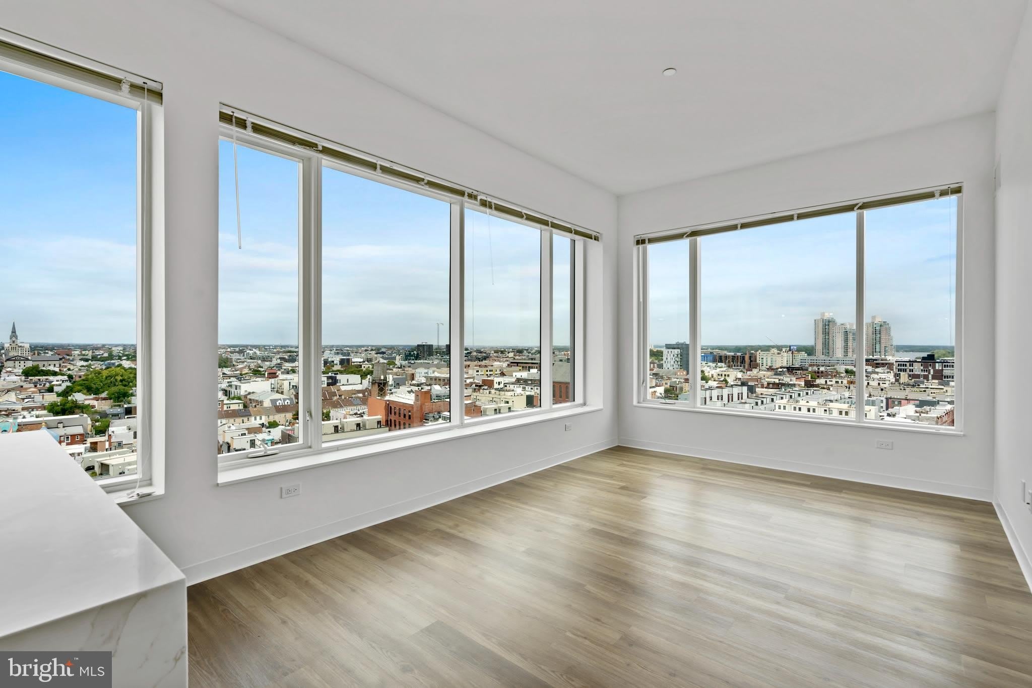 569 N 5Th Street – photo 3