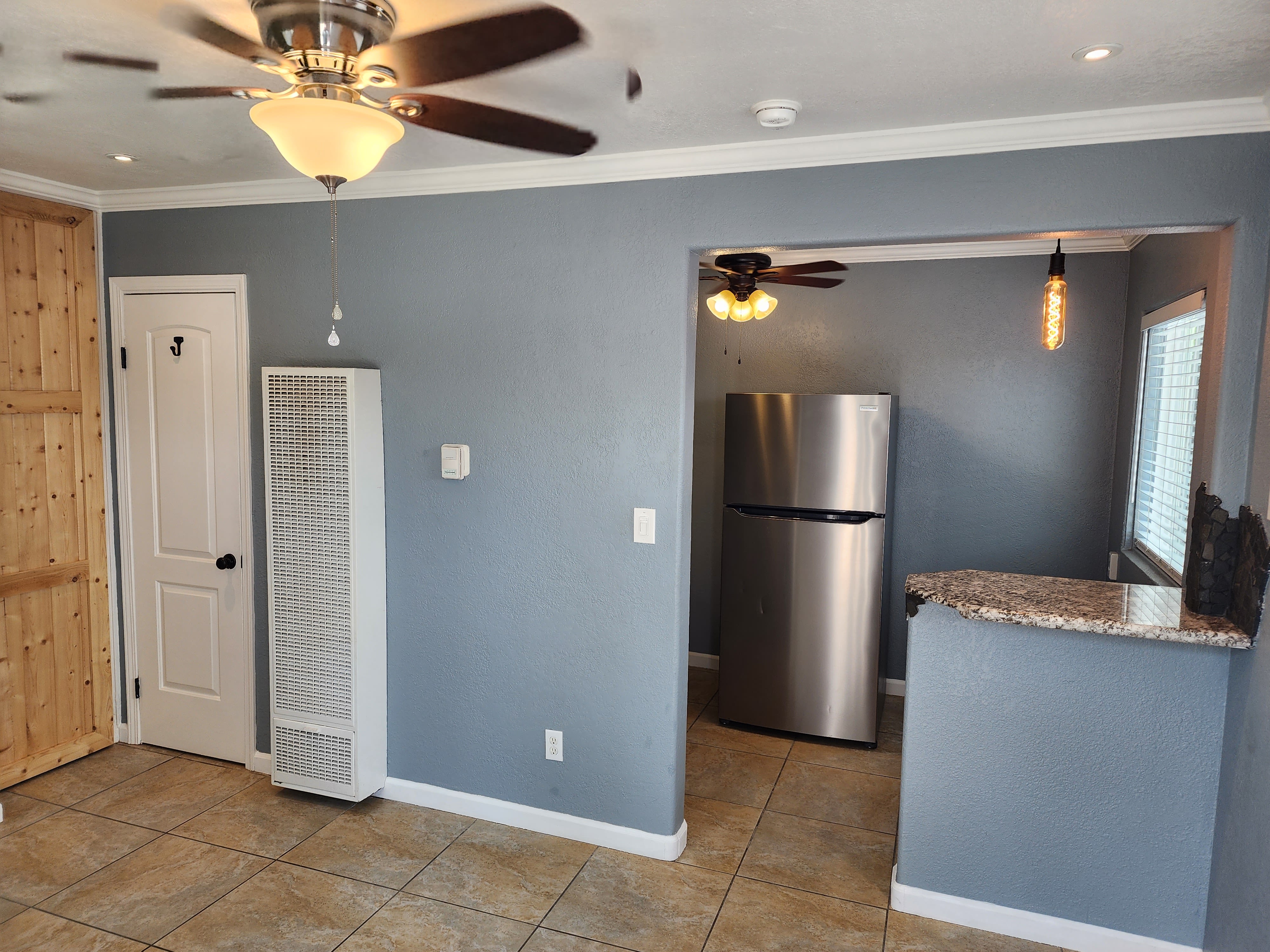 711 S Pine St – photo 1