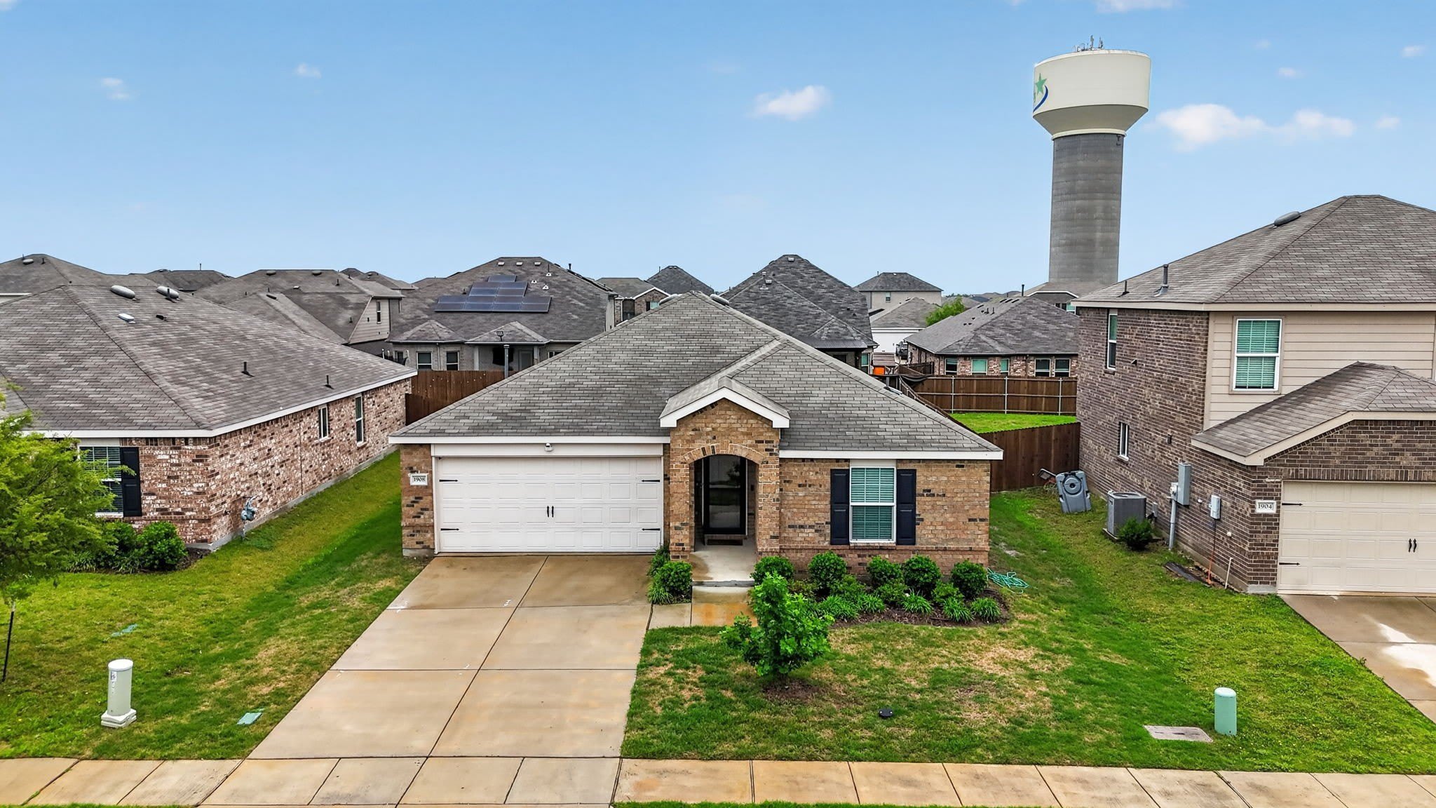 1908 Elderberry Street – photo 2