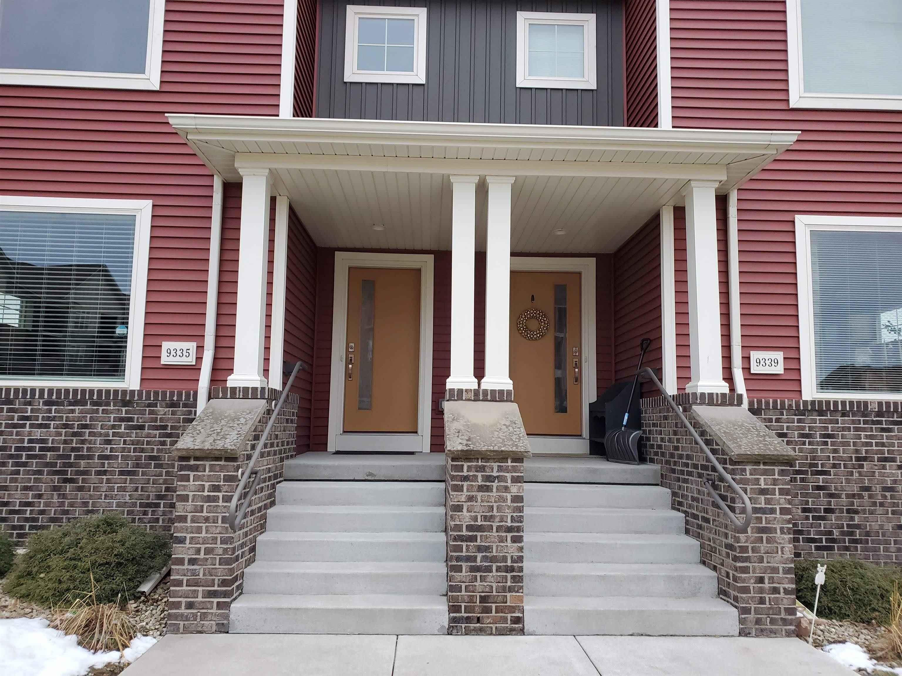 9335 Silicon Prairie Parkway – photo 2