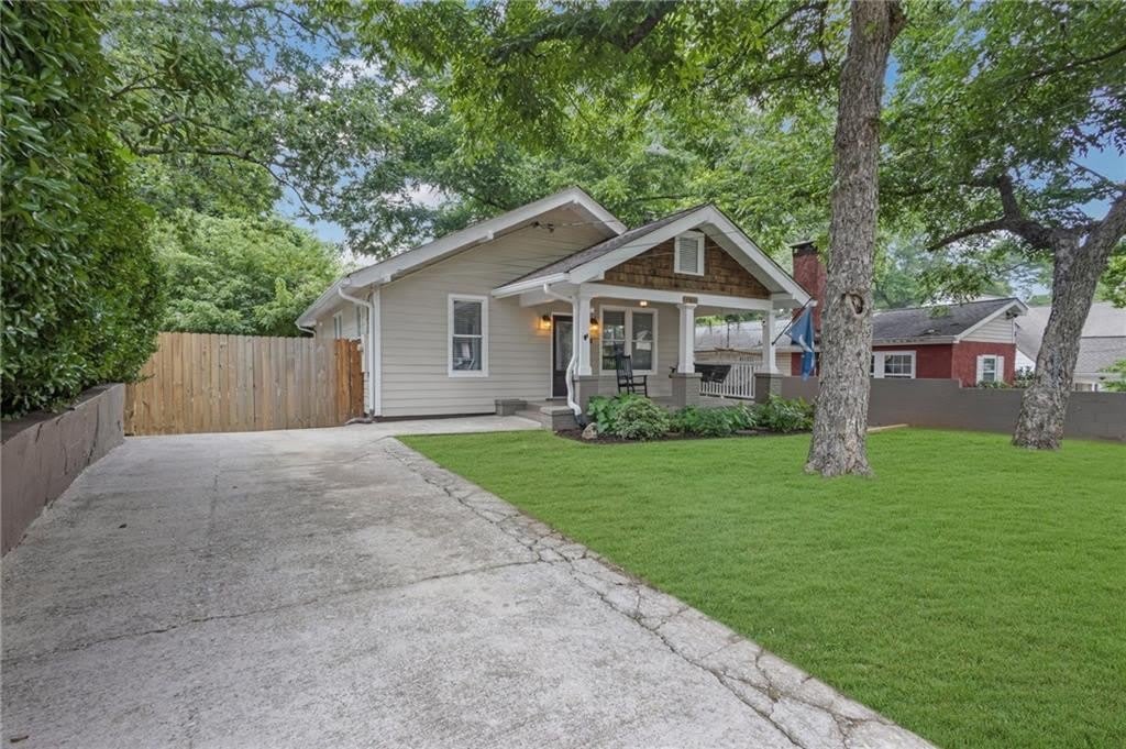 265 Haas Avenue SE – photo 3