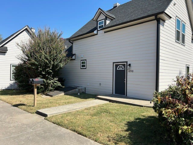 409 W Maple Avenue – photo 2