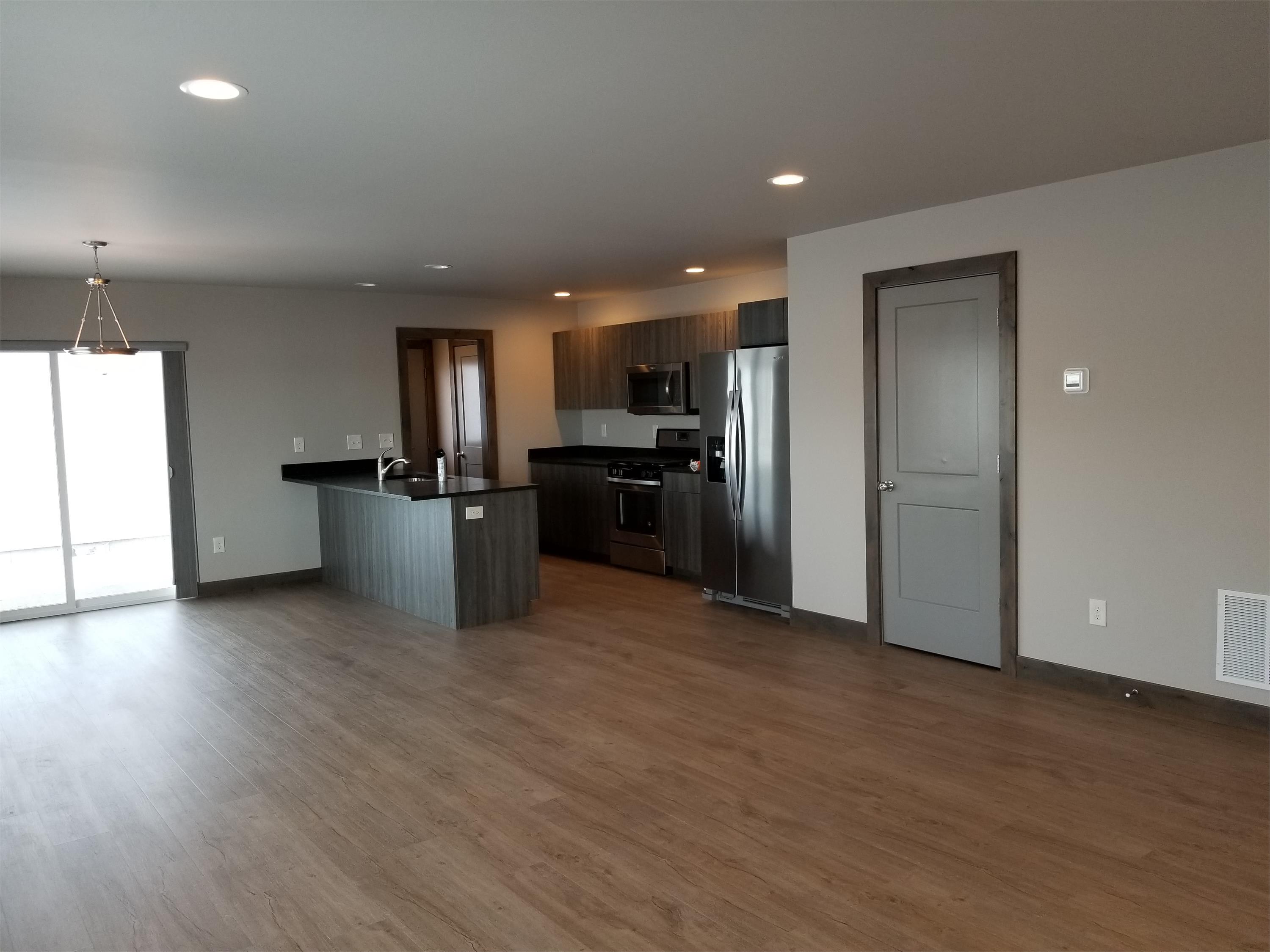 1096 Rosa Way 1 – photo 3