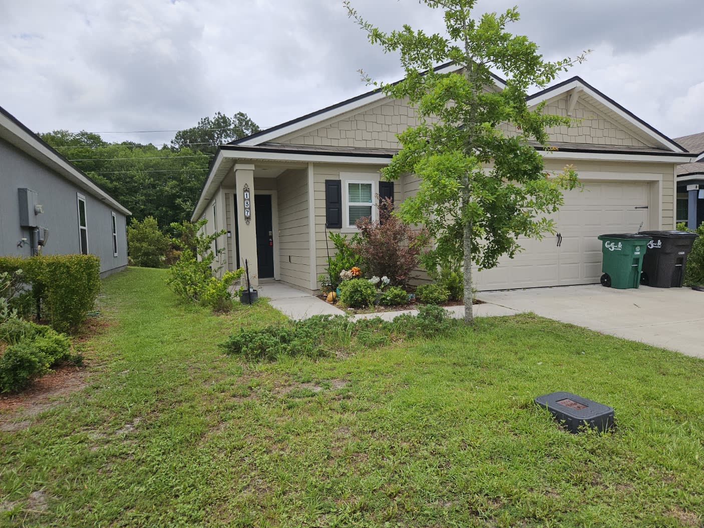 137 Teakwood Dr – photo 1