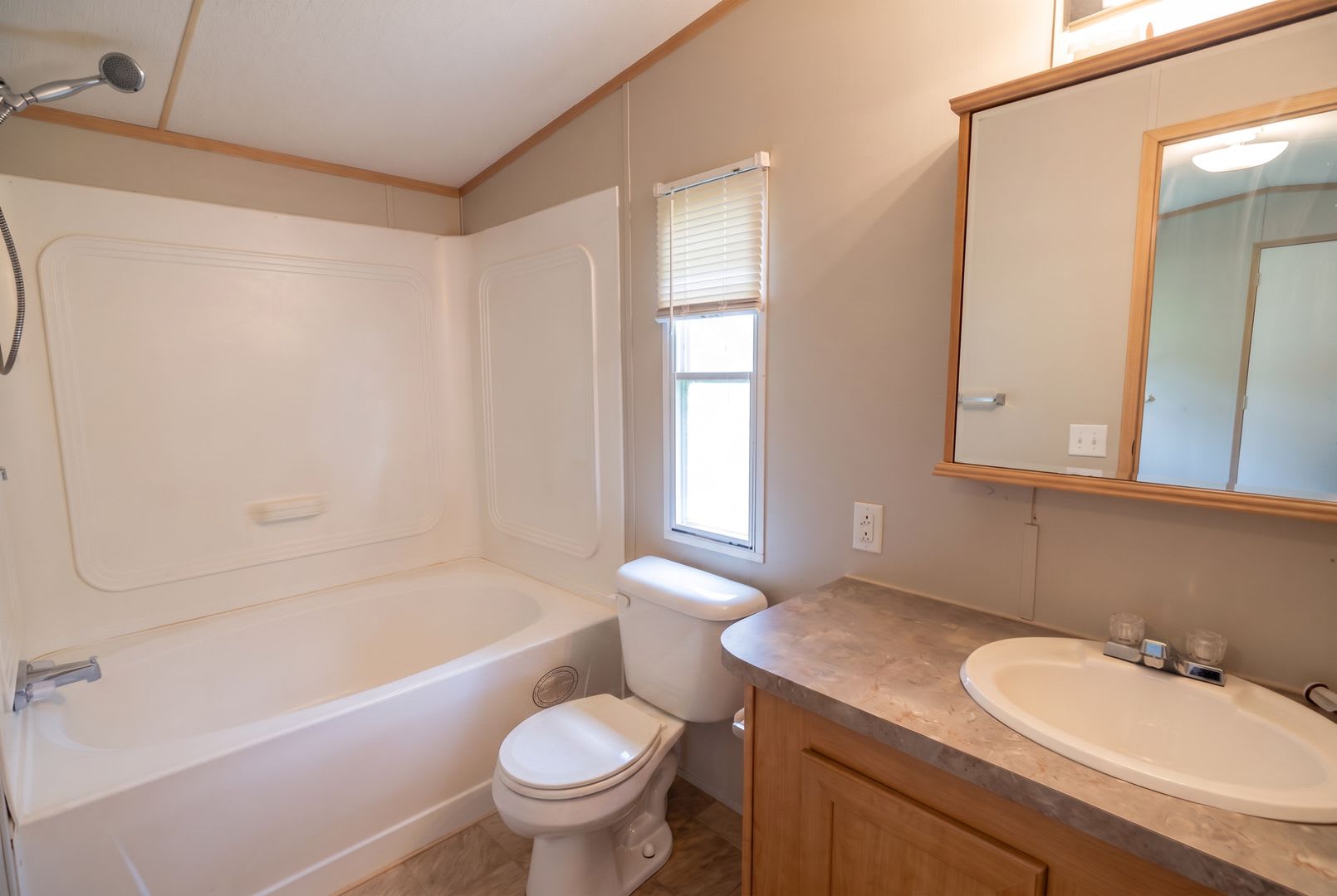 Blanchard 2 Bed 2 Bath Home – photo 5