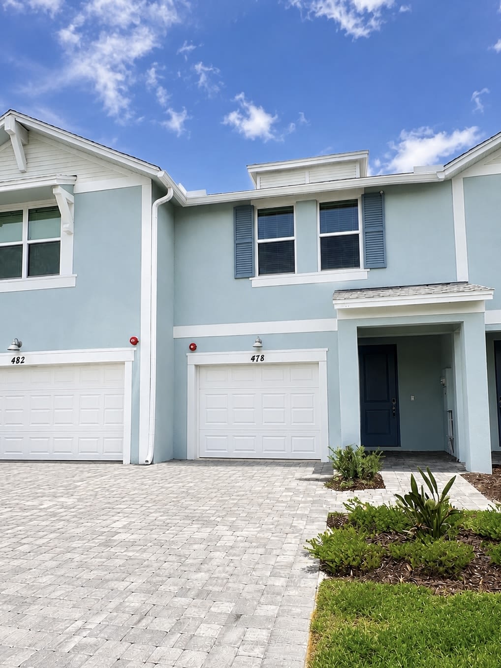 478 Salisbury Circle – photo 1