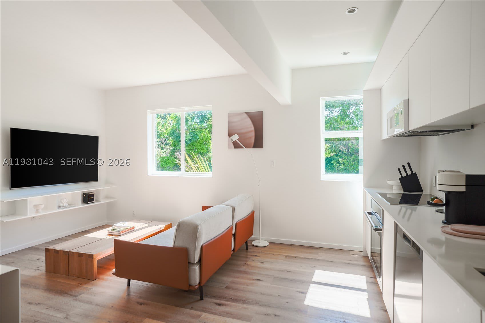 136 NE 46th St – photo 5