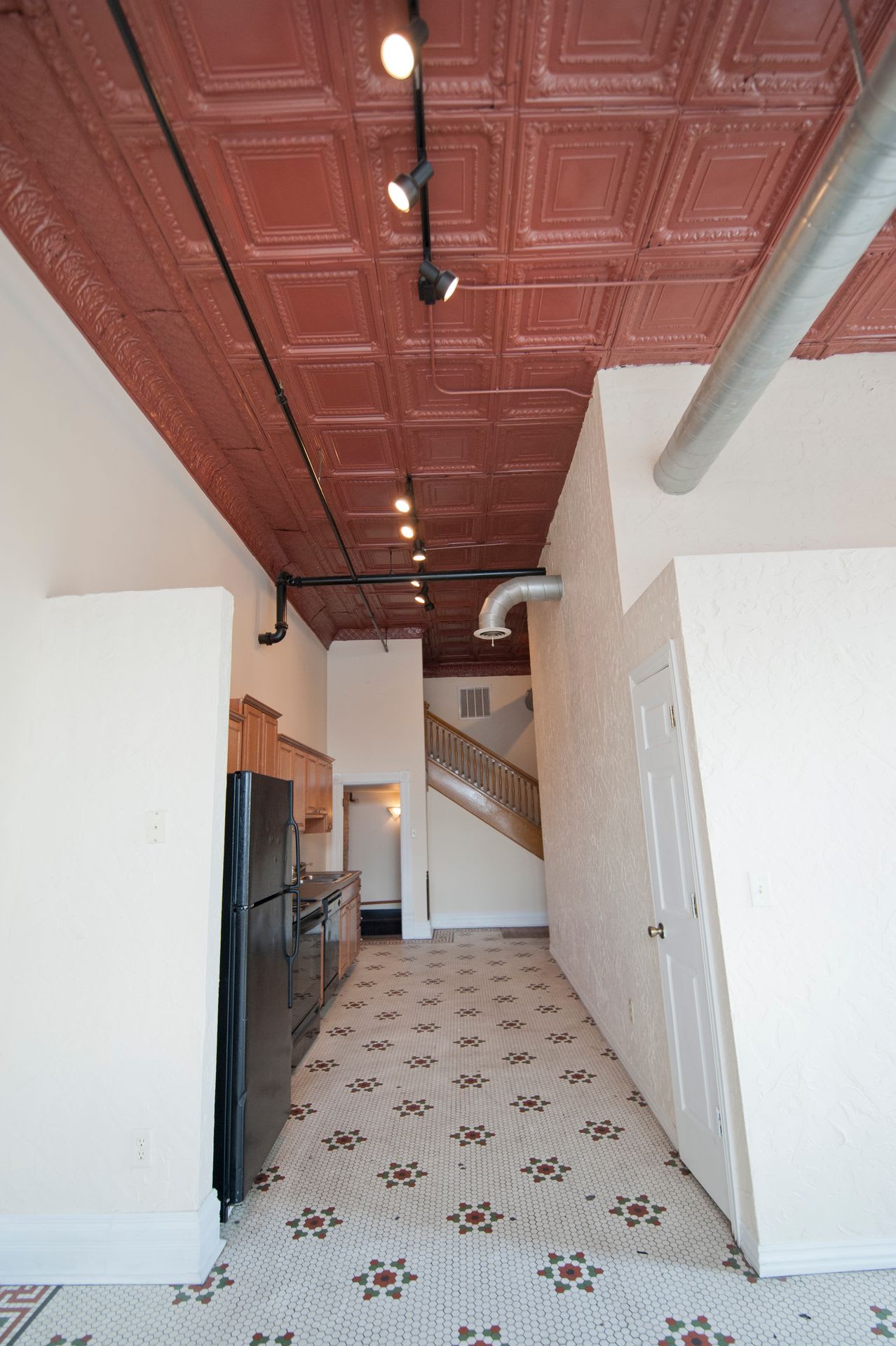 4499 W Nicholas St – photo 3