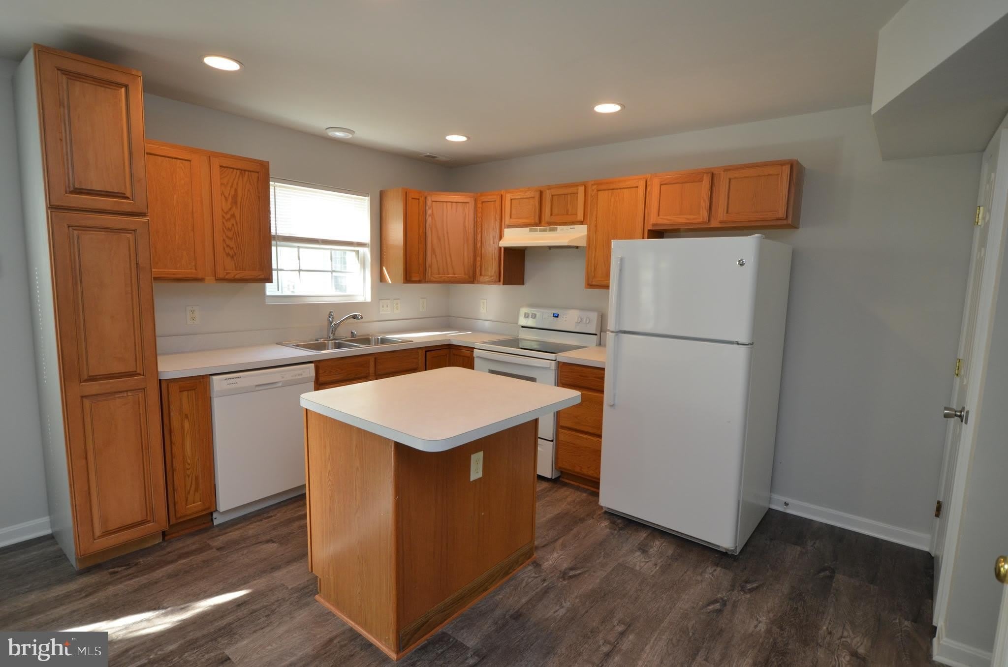 1161 GWYNNE Avenue – photo 3