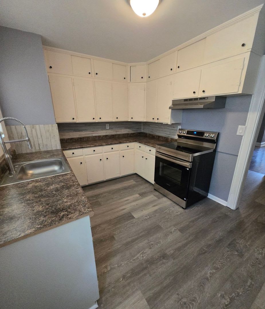 3212 Oakland Ave – photo 5