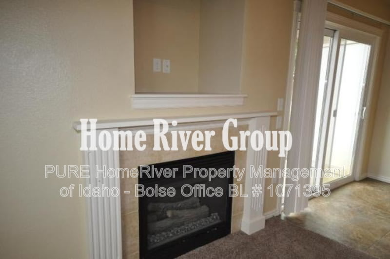 1557 Garland St – photo 3