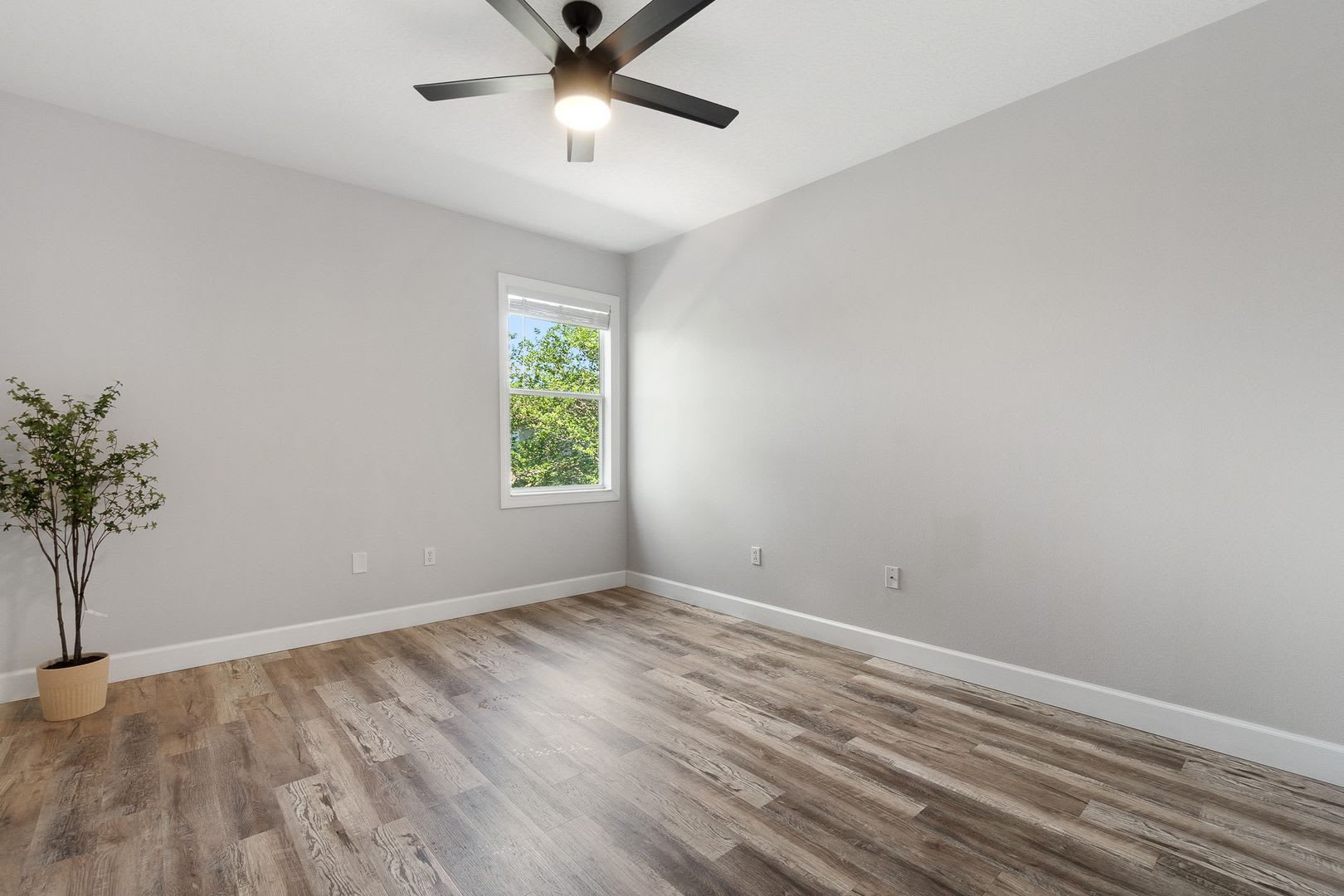 ## FOR RENT – 5312 Tattinger Lane, Oviedo, FL – photo 3