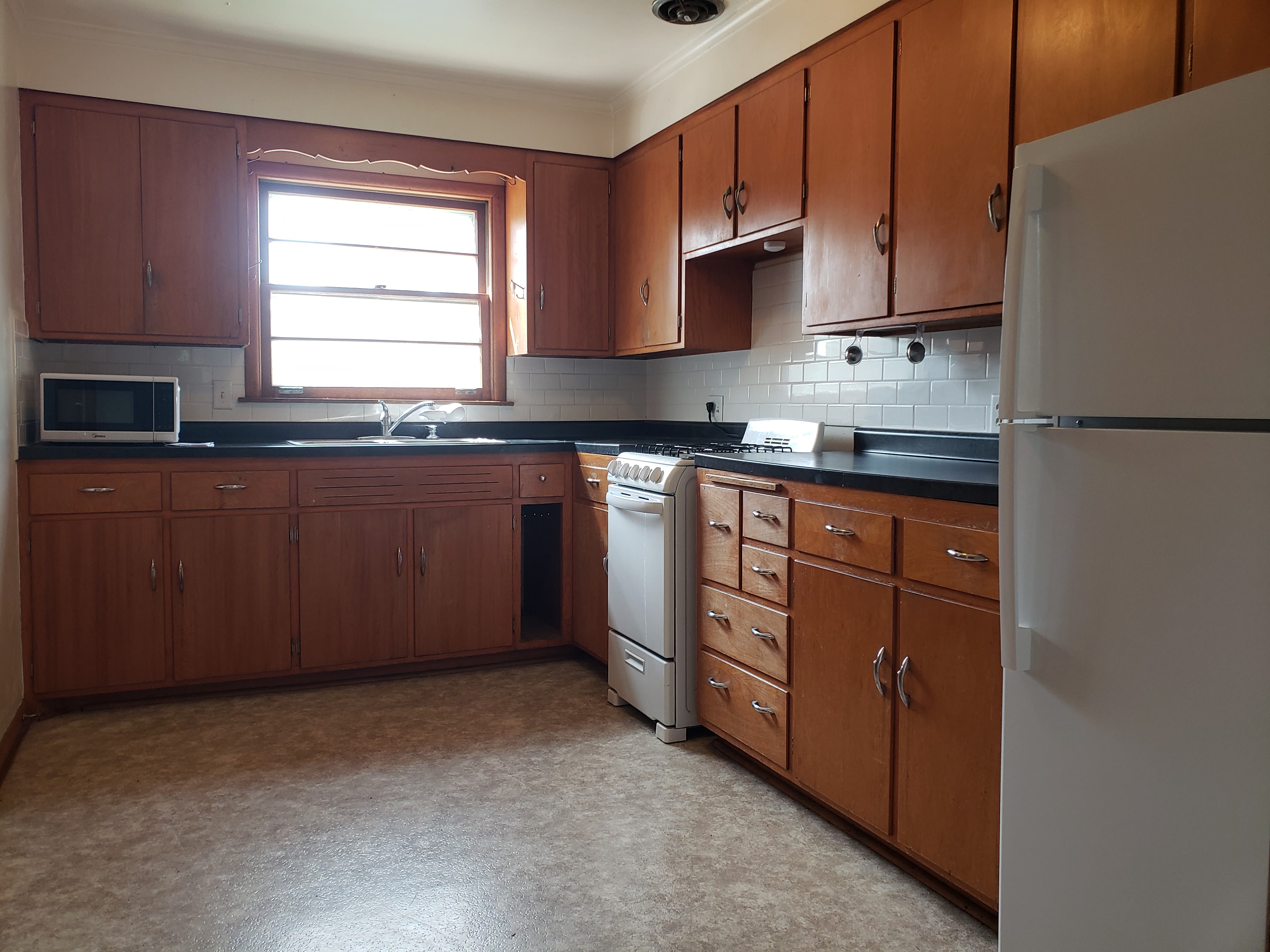 914 High St – photo 5