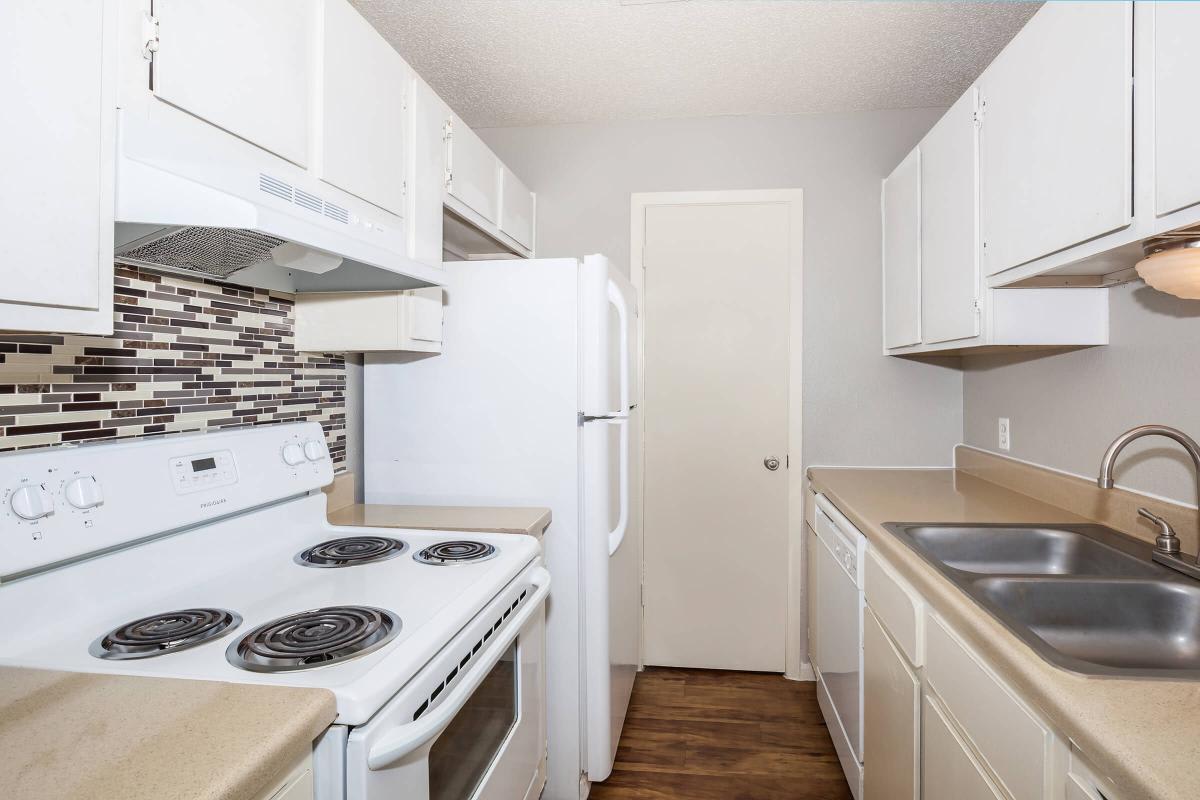 Brushy Creek Village Apts. – photo 5