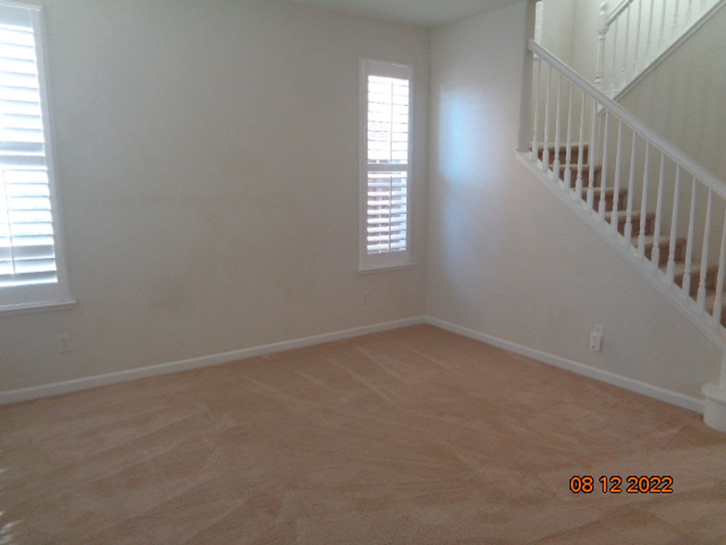 3 bedroom 2 1/2 bath home in desirable Valley Glen Subdivision, Dixon. – photo 4
