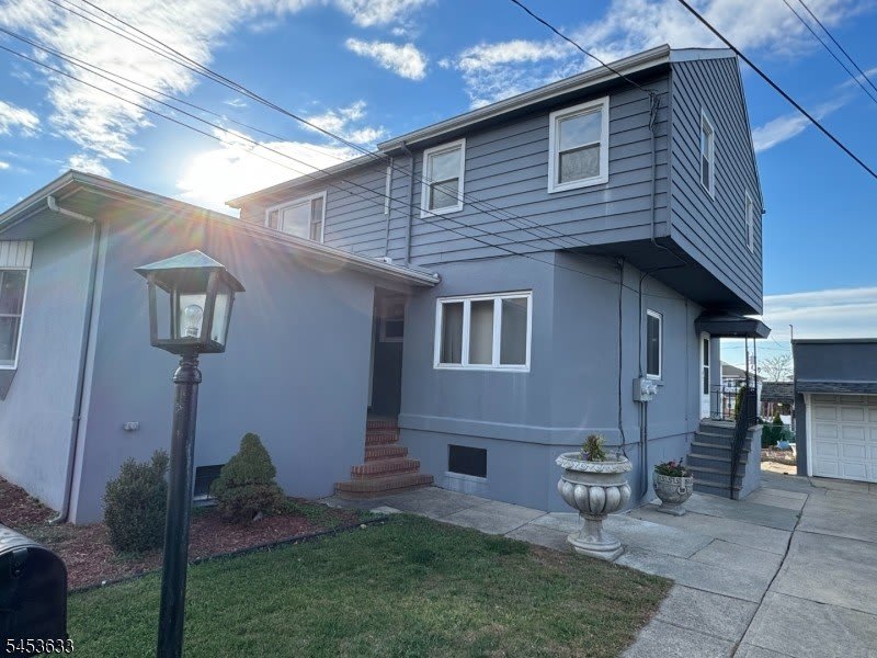 106 Mount Pleasant Ave – photo 1
