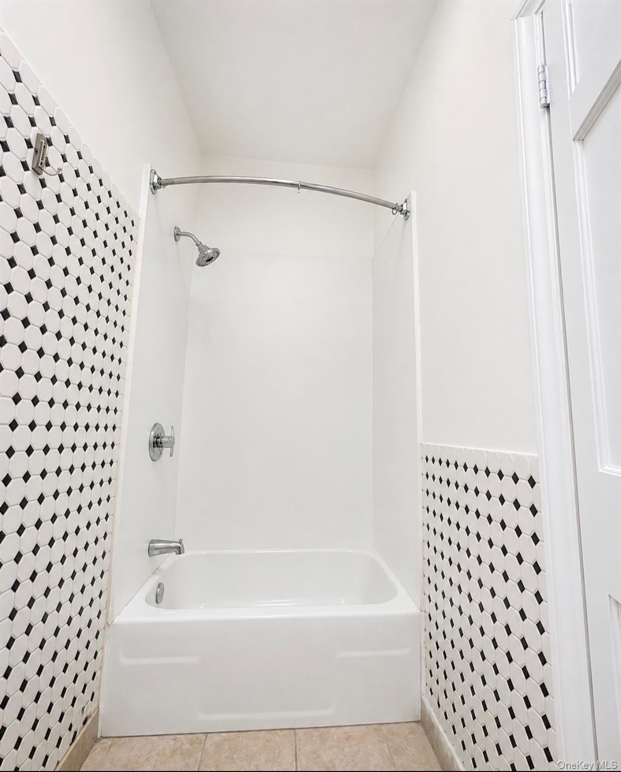 837 Jennings Street – photo 2