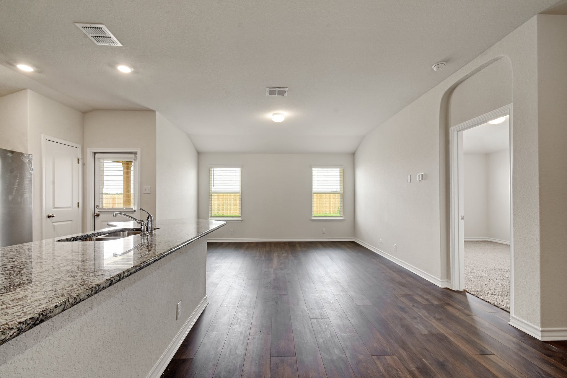 9959 Bratten Rise – photo 4