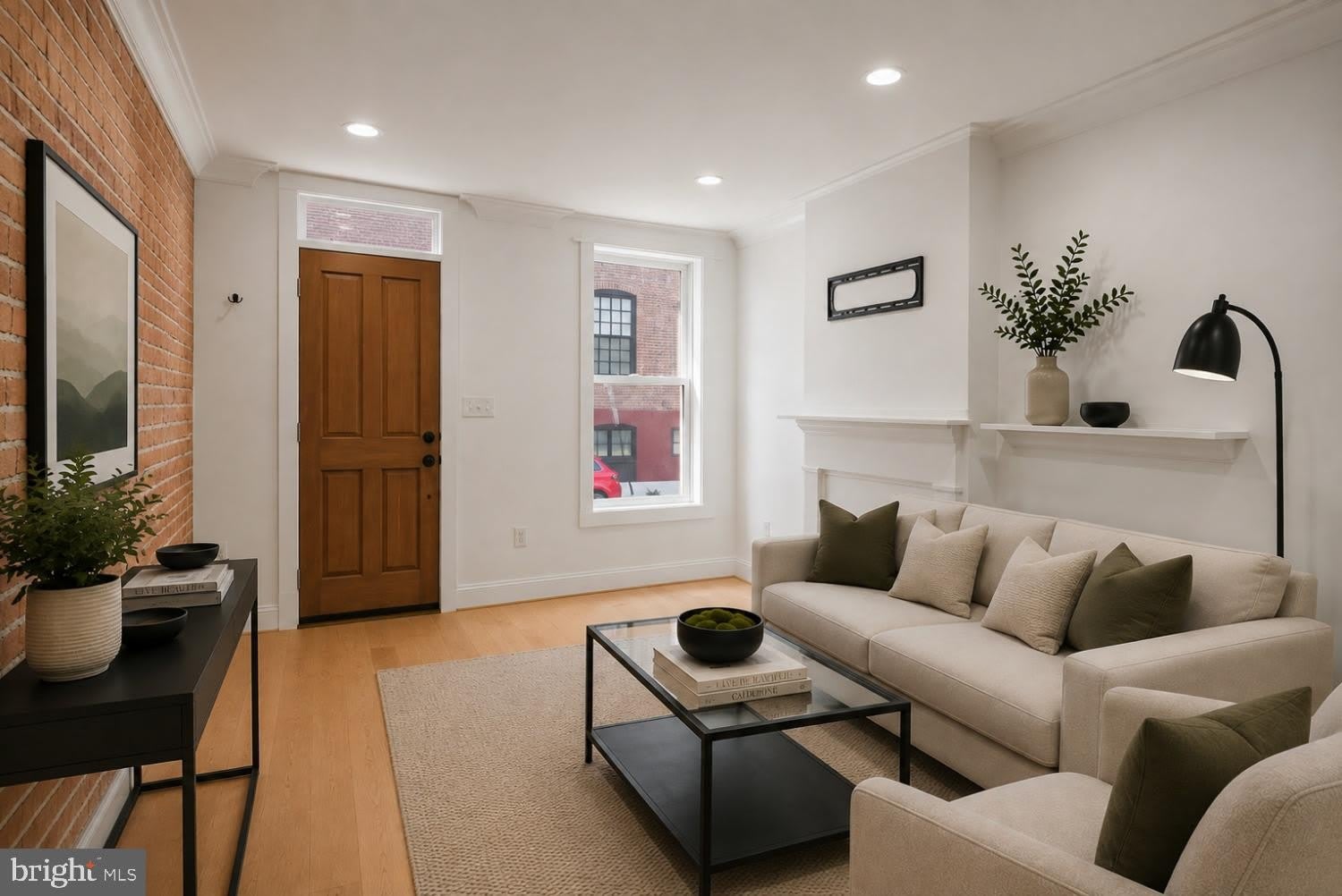 104 W HEATH Street – photo 3