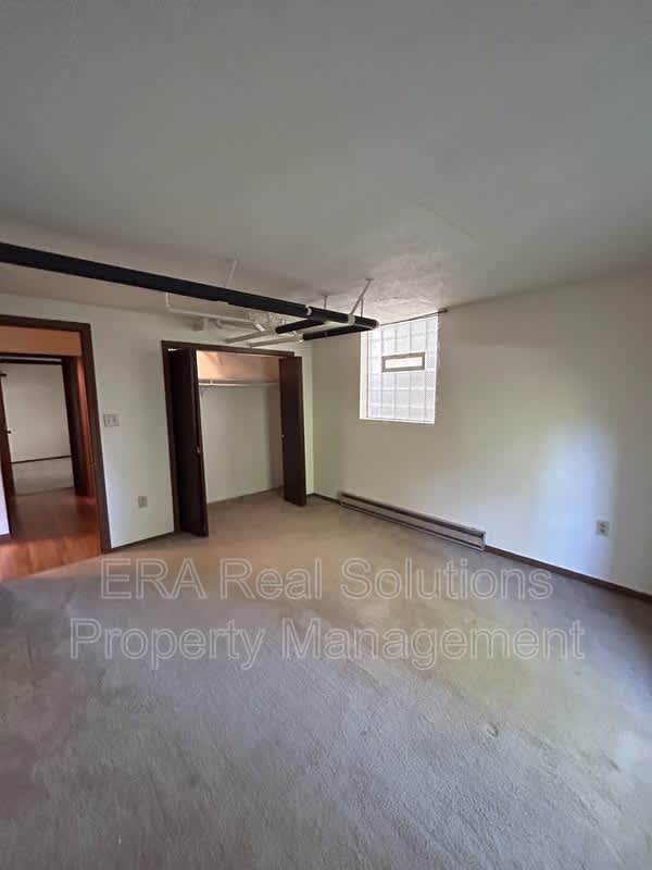 220 Loraine Ave – photo 2