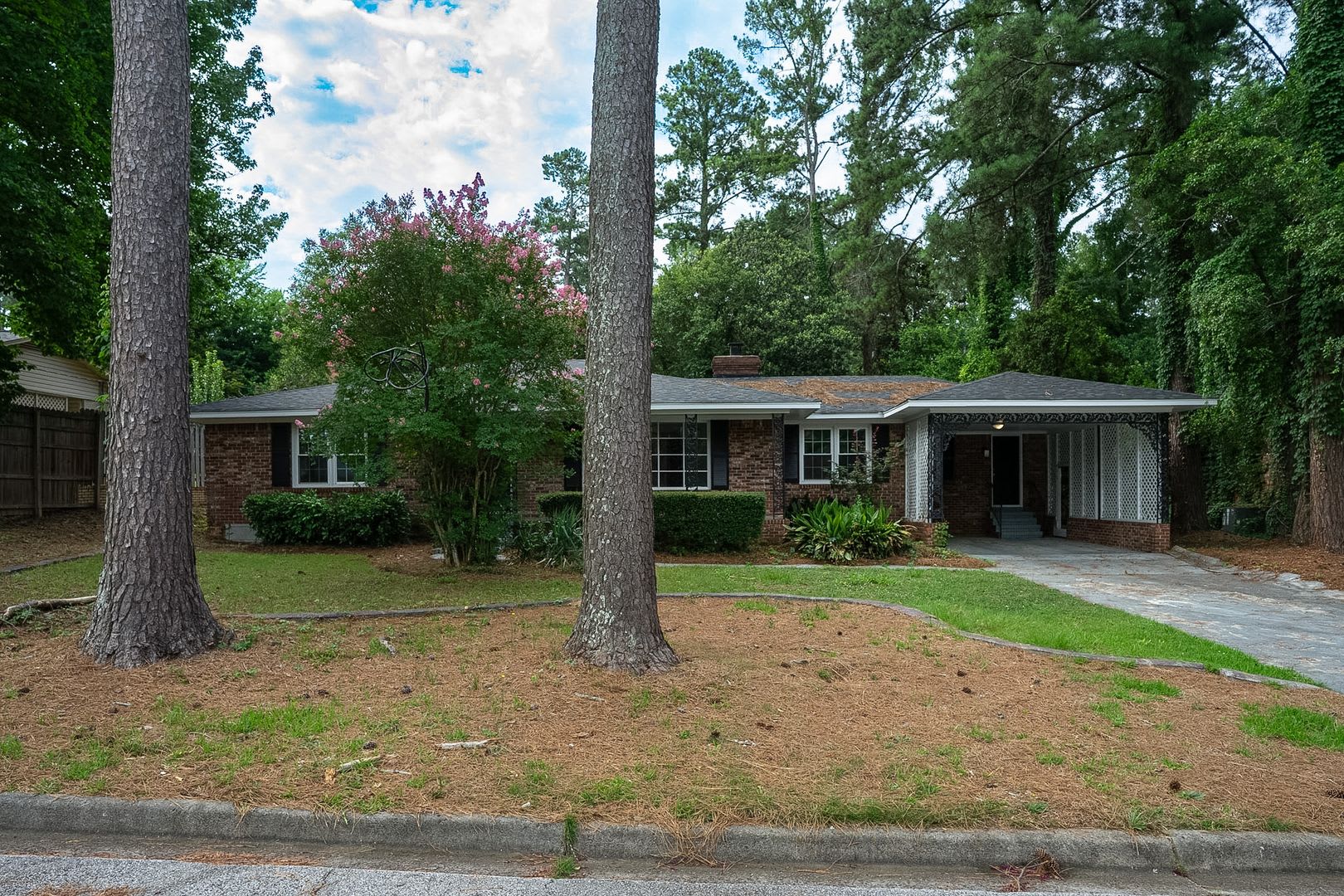3120 Edinburgh Drive – photo 2