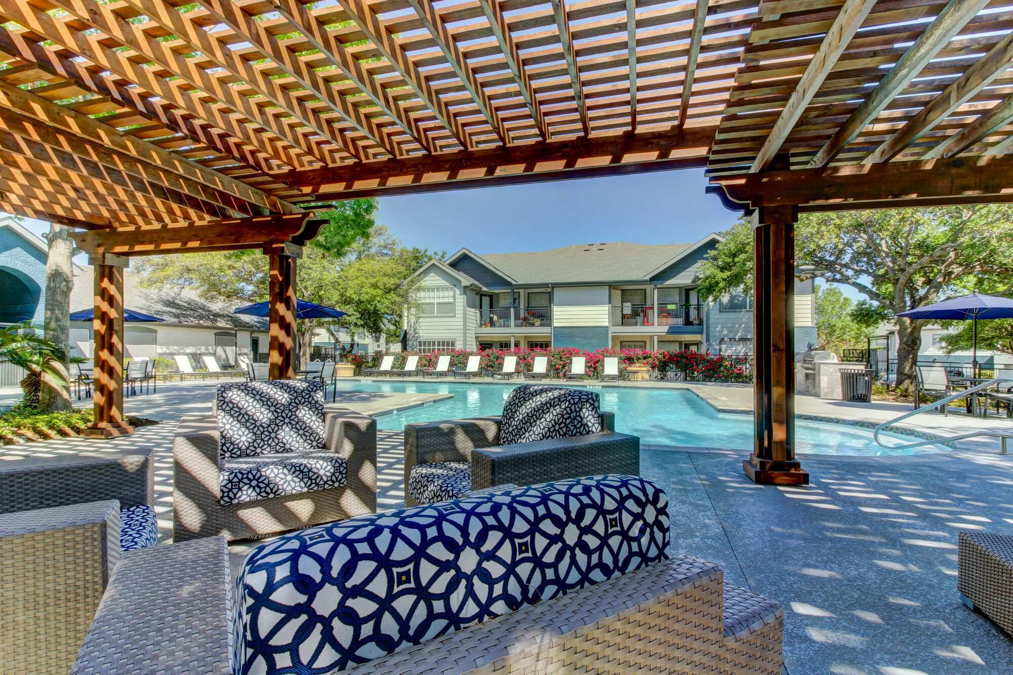 NOAH Apartments – photo 3