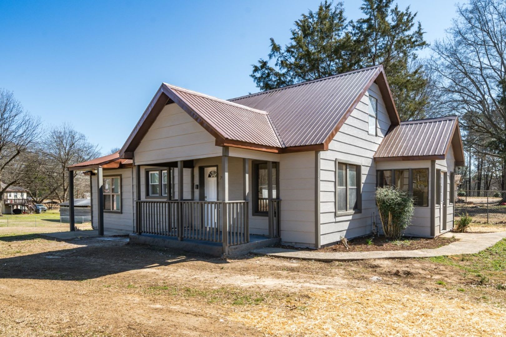 Freshly Updated & Full of Style – Don't Miss This Adamsville Gem! – photo 2